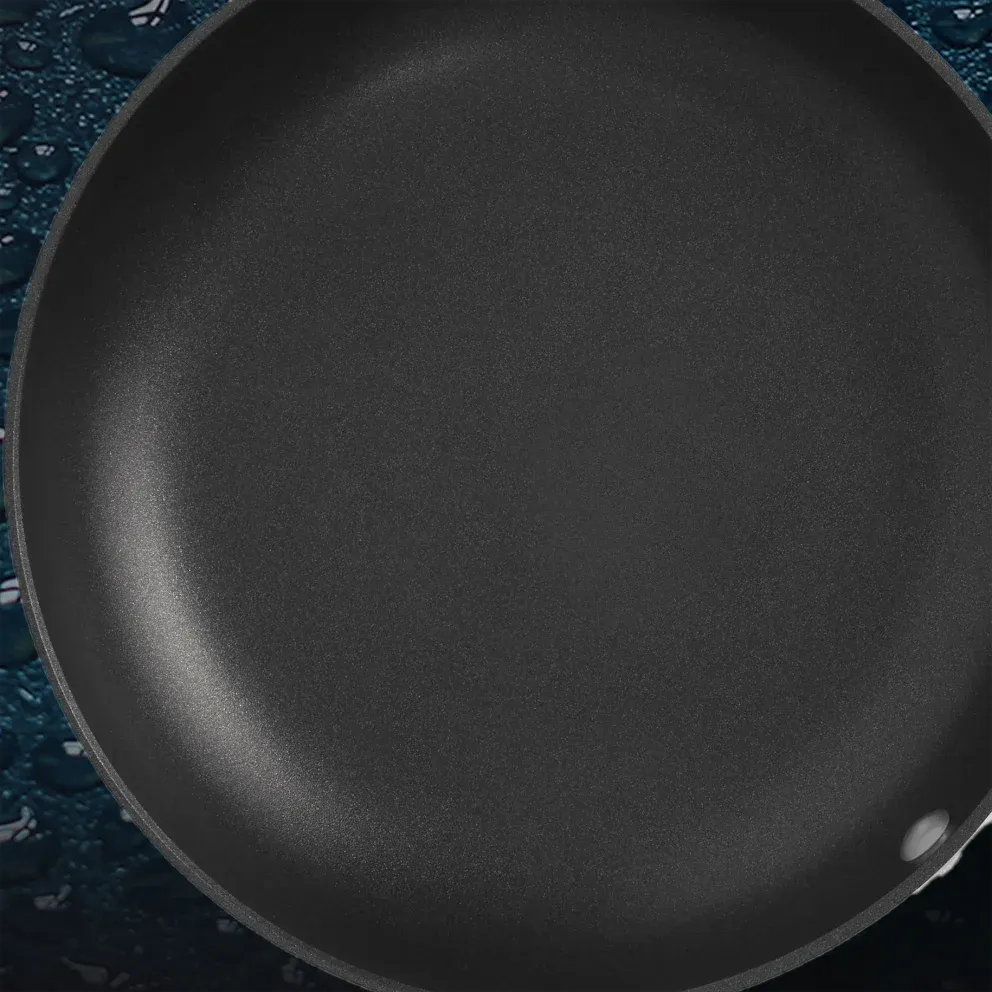 Calphalon Classic 10-Piece Hard-Anodized Cookware Set with No-Boil-Over Inserts